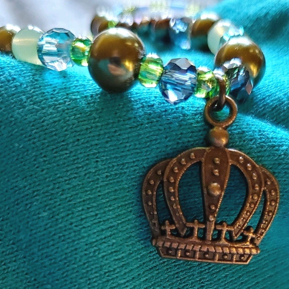 ROYAL CROWN 👑 NECKLACE